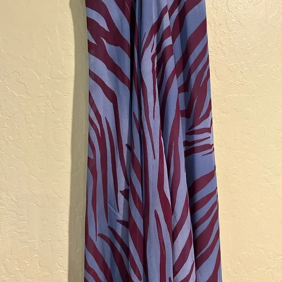 Beautiful Coverup Dress NWOT - Picture 2 of 12